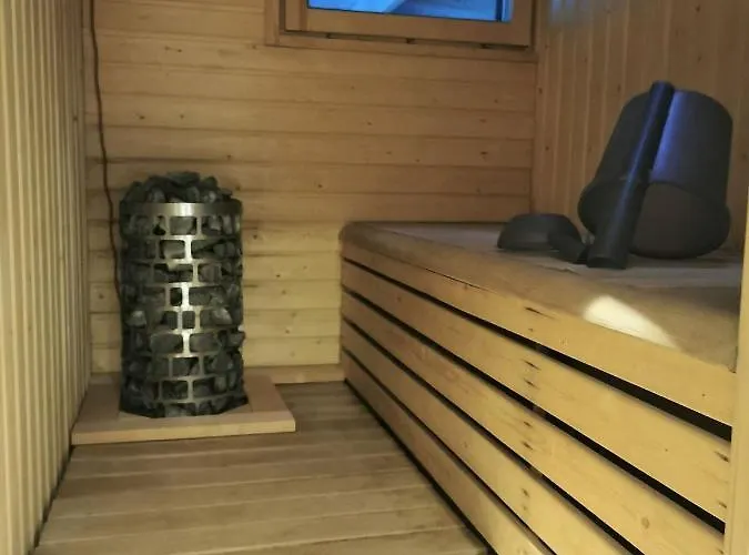 Lomasaaga 9 بيت للعطل *